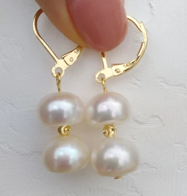 Charming Pair 8-9mm Natural South Sea Genuine White Pearl Earrings 14k Gold P - Image 1 of 4
