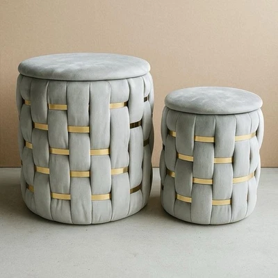 Set 2 Pouf Contenitore Poggiapiedi Lusso In Velluto Grigio E Dorato - Immagine 1 di 4