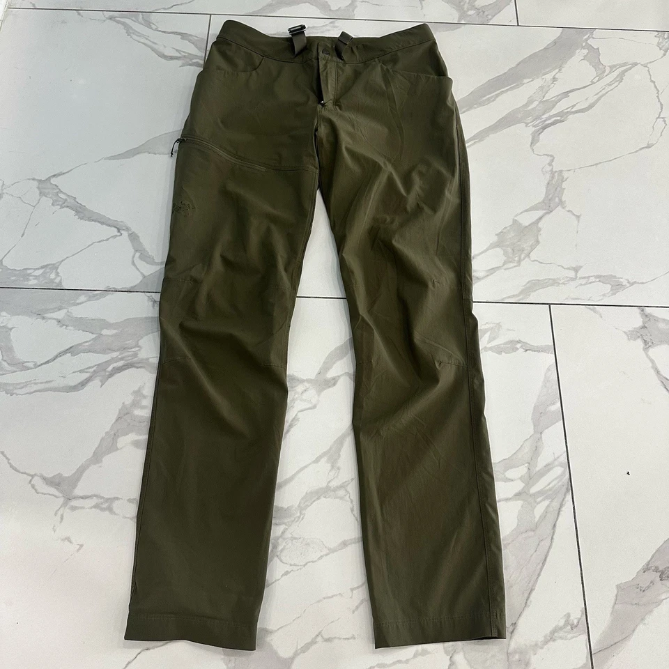 Pantalones Lefroy Arc'teryx Para Hombres Talla 32 Gorpcore Frente Plano Pierna Recta Senderismo Cinturón Foto 1 de 4