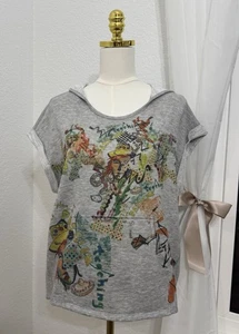 Inoah ärmelloser Hoodie Kunst zum Tragen Grafik grau hergestellt in den USA - Größe Small gebraucht, in einwandfreiem Zustand - Bild 1 von 11