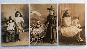 3 postales de maestros de muñecas de Theriault estilo vintage foto niños muñecas adorables - Imagen 1 de 2
