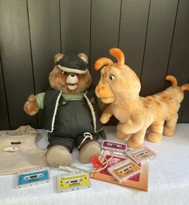 Lote de juguete de muñeca de cuerda rara de colección 1985 Teddy Ruxpin Grubby 1 libro 5 casetes LEER - Imagen 1 de 8