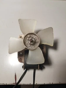 120 VOLT FAN FOR HAM OR CB AMPLIFIER PLASTIC BLADE FAN,USED, WORKING #3 - Zdjęcie 1 z 4