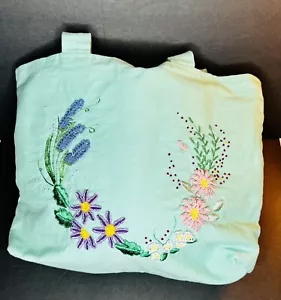 Tragetasche • Blumen bestickt grün • Büchertasche Frühling • Schultasche Shoppin - Bild 1 von 11