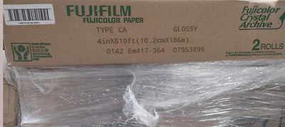 Papel fotográfico película brillante Fuji FUJIFILM FUJICOLOR tipo archivo de cristal CA de 4"x610' Foto 1 de 4