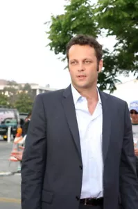 76478 VINCE VAUGHN COLOR Wall Print Poster US - Picture 1 of 7