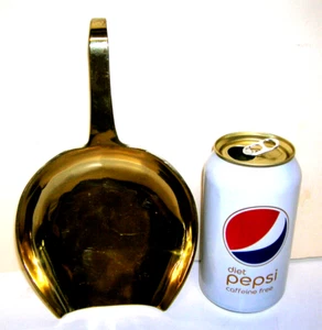 Carl Aubock Style Solid Brass Bowl w Handle Scoop Ashtray 8.25 L Vintage Japan - Picture 1 of 7