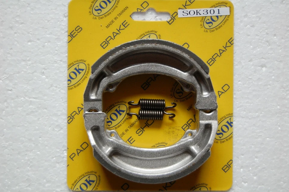 ZAPATOS DE FRENO DELANTEROS + RESORTES PARA SUZUKI JR 80 2001-2007 JR80 Foto 1 de 1