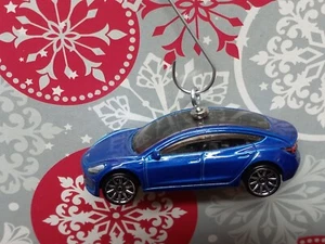 TESLA MODEL 3 CUSTOM CHRISTMAS ORNAMENT ADORNO BLUE ELON MUSK - Picture 1 of 2