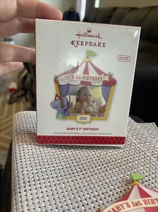 Hallmark 2013 Keepsake Ornament Baby's First Birthday 1st Photo Holder - Picture 1 of 3