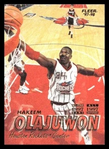 Tarjeta de baloncesto 1997 Fleer AS, AW#34 Hakeem Olajuwon Houston Rockets - Imagen 1 de 2