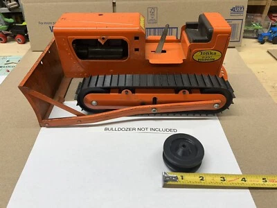 1 tonka giant bulldozer wheel - Image 1 of 3