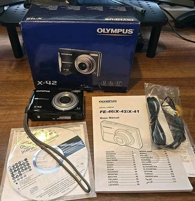 Olympus Camera X-42 12.0MP - Black, Boxed - Image 1 of 4