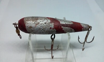 Señuelo de pesca vintage arte popular plateado/rojo 3" madera tapa agua/tapón de superficie Foto 1 de 4