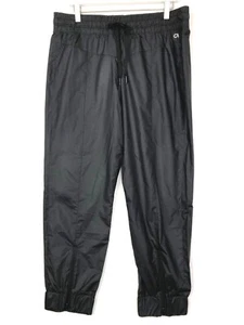Gap Fit Jogginghose schwarz Windbreaker Gr. Medium - Bild 1 von 6