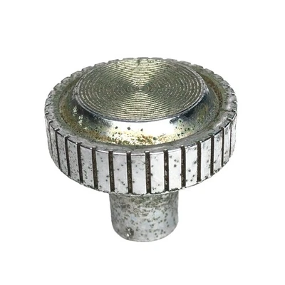 Оригинальный хромированный радиоприемник 1980-1984 Ford F-150 F-250 F-350 Bronco - Изображение 1 из 4