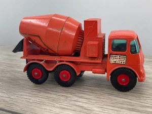 Vintage Ready Mix Concrete Cement Truck Matchbox King Size 13 Erf Diecast Retro - Picture 1 of 10