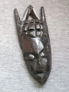 Vintage Carved Wooden Tribal Mask Wall Hanging Art Decor - Picture 1 of 5