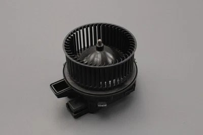 Genuine VW Touareg Audi A6 Q8 RS7 16-on heater blower fan motor (RHD) 4M2820021A - Image 1 of 4