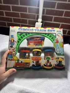Vintage 1987 Battery Operated Circus Train Set - New in Original Box Model 829F1 - Picture 1 of 5