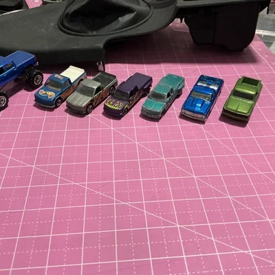 Lote de 7 camionetas Chevy fundidas a presión 1:64 Silverado Chevrolet Foto 1 de 4