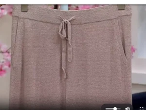 Barefoot Dreams Petite CozyChic Ultra Lite Rolled Edge Pant - Faded Rose - 1X P - Picture 1 of 4