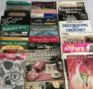 Lote de 40 folletos/libros de ganchillo y punto afganos, tapetes Anne Halliday #4 - Imagen 1 de 20