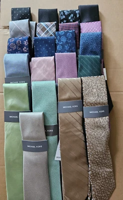 Corbatas de mezcla de seda para hombre MICHAEL KORS NUEVAS PRECIO DE VENTA SUGERIDO POR EL FABRICANTE: 69,50 $ surtidas Foto 1 de 2