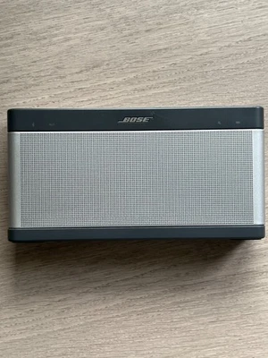 Bose SoundLink III - Wireless Mobile Speaker - Bluetooth - Photo 1/4