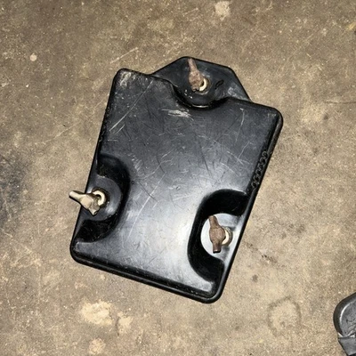 👀 84 85 86 Honda Atc200S Air Box Lid Cover Oem Hardware ATC 200S Air Cleaner - Image 1 of 4