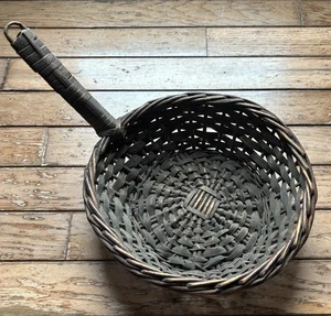 Vintage Korb Bratpfanne Design Cottagecore Primitive Decor - Bild 1 von 6