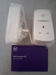 pair of BT Mini Connector v2 Powerline Adapter Kit 1Gbps with Passthrough Socket - Afbeelding 1 van 3
