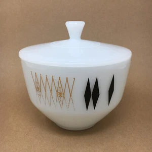 Vintage Federal Glass Round Casserole - 1.5 Qt, Black Diamond / Atomic Harlequin - Picture 1 of 13