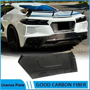 Cubierta de marco de matrícula trasera de fibra de carbono para Chevrolet Corvette C8 2020-2022 - Imagen 1 de 12