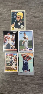 Assorted Sports Cards. Andre Dawson Topps,Mike Piazza Upper Deck, Ronnie Rookies - Image 1 of 4