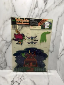 Vintage Mello Scoucho Wigglits baumelnd 3-D Deko wiederverwendbare Aufkleber Halloween - Bild 1 von 3