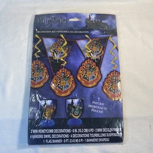Harry Potter Party Decorations Kit Hogwarts Gryffindor Honeycomb Birthday Decor - Picture 1 of 3