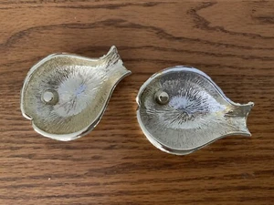 Vintage MCM Shiny Silvertone PAIR of Personal Size Mini Metal FISH Ashtrays - Picture 1 of 5