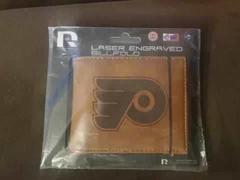 Philadelphia Flyers NHL Laser Engraved Brown Billfold Wallet Cover