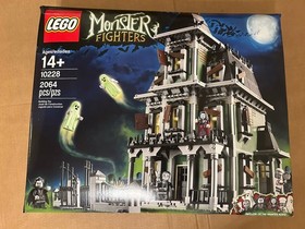 LEGO Monster Fighters: Haunted House (10228)- Brand New In Factory Sealed Box