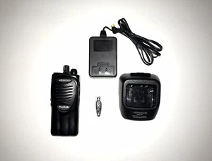 New Kenwood Pro Talk Portable Business UHF Two Way Radio Tk-3200 No Antenna - Zdjęcie 1 z 8