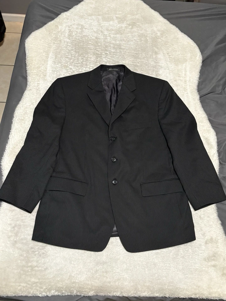 Blazer esportivo Calvin Klein masculino preto listrado lã 3 botões tamanho 42S - Imagem 1 de 4