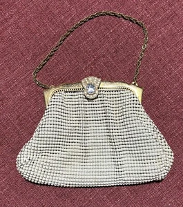 Vtg Whiting & Davis Off-White Mesh Evening Bag/Purse Rhinestone Clasp-Gold Tone - Picture 1 of 7