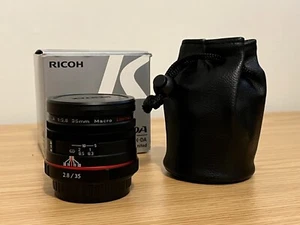 NEW HD Pentax-DA 35mm F2.8 Macro Limited Lens, Bought for my K-Mount DSLR - Picture 1 of 3