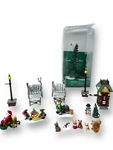 Dept 56 Heritage Village & North Pole Lot Of 20 Pieces - Picture 1 of 12