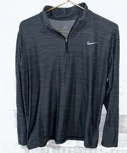 Nike Sweater Mens Medium Dark Gray 1/4 Zip Pull Over Lightweight Activewear - Picture 1 of 4