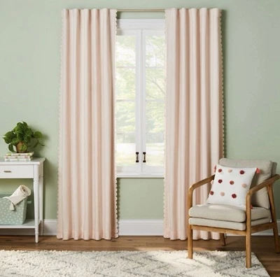 JUEGO DE 2 42"W x 84"L Vieira Niños Blackout Ventana Cortina Panel Rosa-Pillowfort Foto 1 de 4