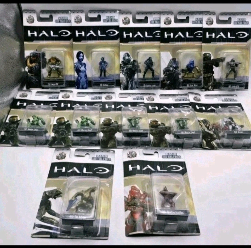 Lote de 12 figuras coleccionables de metal fundido a presión Halo Nano Metalfigs  Foto 1 de 4