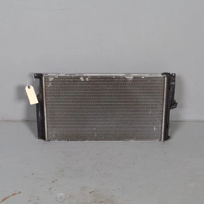 2012-2016 BMW 228i 328i 335i 428i 435i N20 2.0 Radiator 17117618807 OEM Used Foto 1 de 4