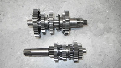 1979 KAWASAKI KX80 KX 80 A1 ENGRENAGENS DE EIXO PRINCIPAL DE TRANSMISSÃO - Imagem 1 de 4